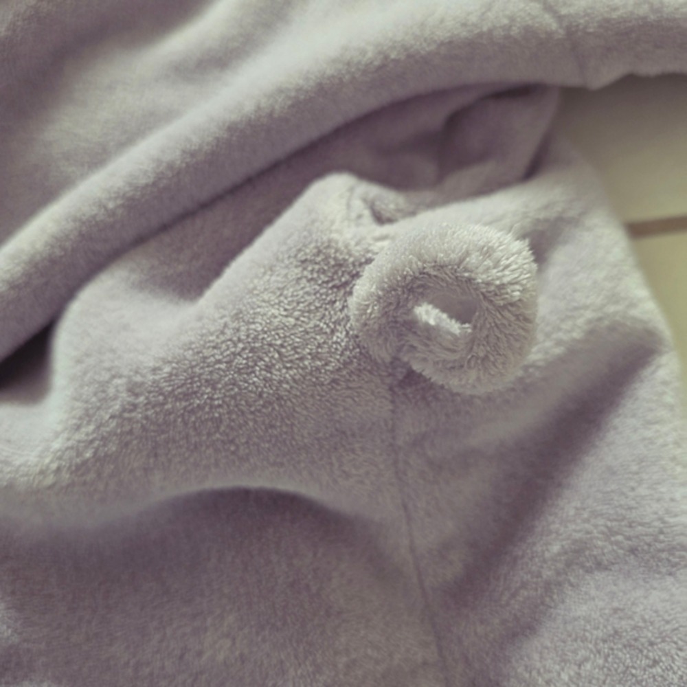 Victoria's Secret Long Robe Large Grey Plush Fleece Shawl Collar Cozy Loungewear - Picture 6 of 8